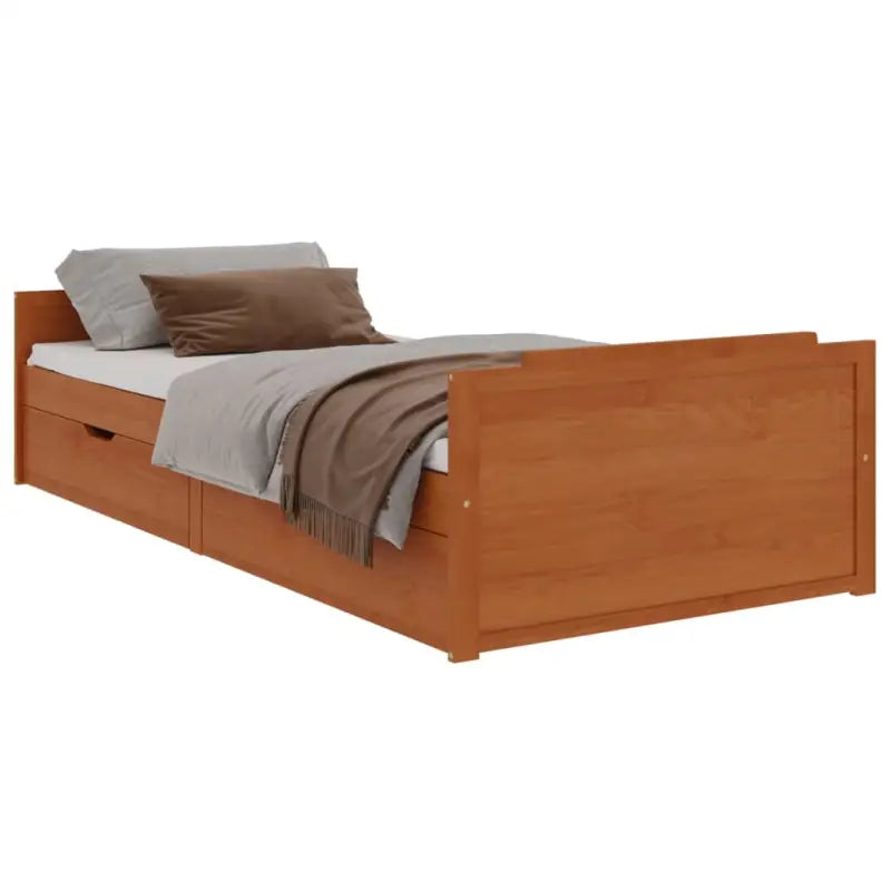 Bedframe van massief grenenhout met rustieke uitstraling - Bedden & bedframes