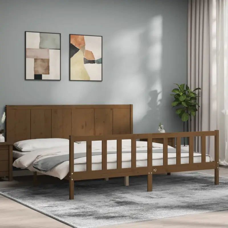 Bedframe van massief grenenhout voor een comfortabele slaapkamer - Honingbruin / 200 x 200 cm - Bedden & bedframes