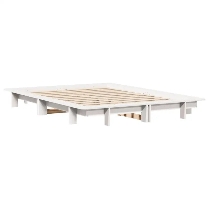 Bedframe van massief grenenhout voor een stabiele en duurzame slaapkamer - Bedden & bedframes