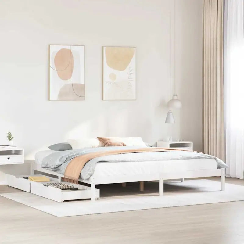 Bedframe van massief grenenhout voor een stabiele en duurzame slaap - Wit / 180 x 200 cm - Bedden & bedframes