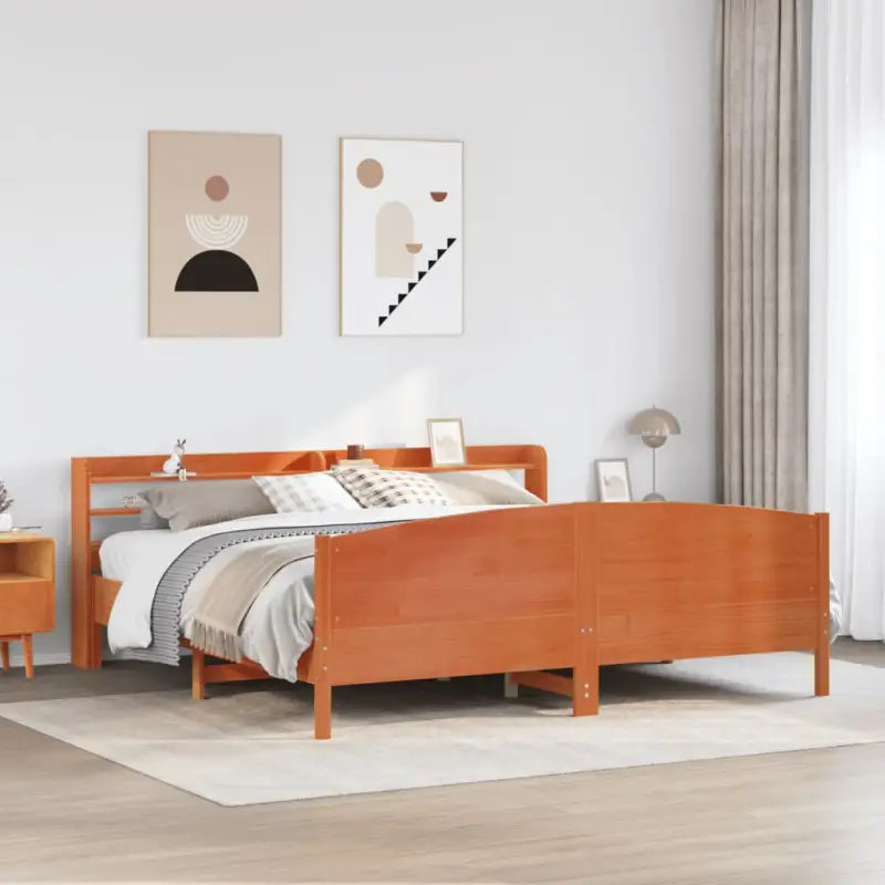 Bedframe van massief grenenhout voor een stabiele nachtrust - Wasbruin / 200 x 200 cm - Bedden & bedframes