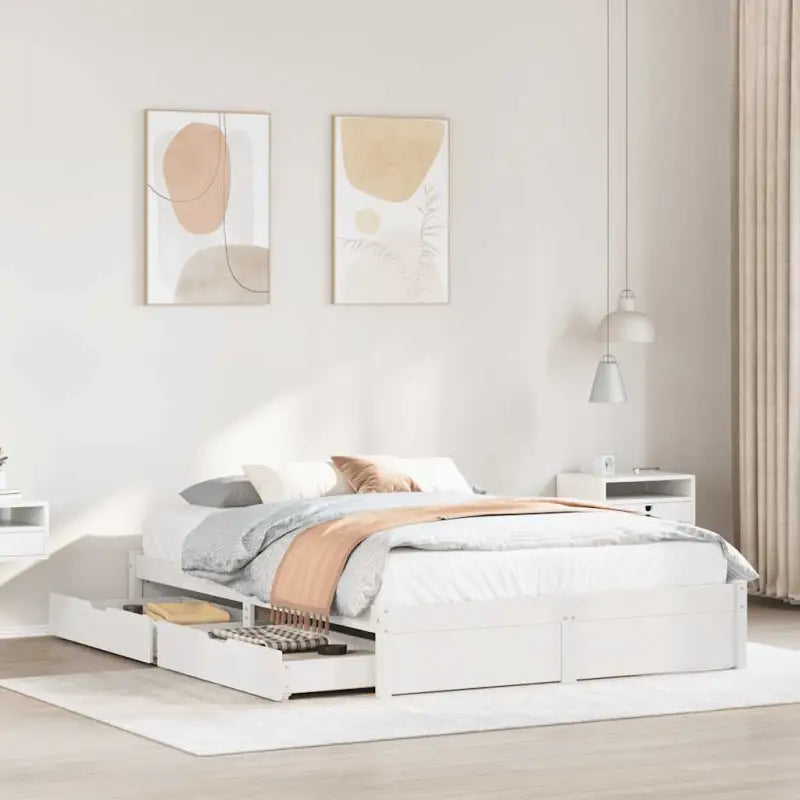 Bedframe van massief grenenhout voor een stabiele slaapbasis - Wit / 160 x 200 cm - Bedden & bedframes