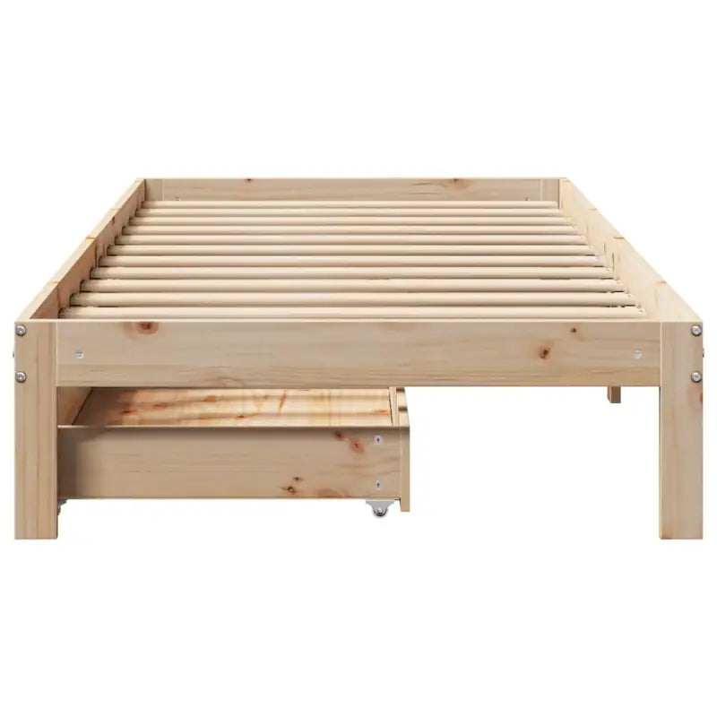 Bedframe van massief grenenhout voor een stevige en duurzame slaapkamer - Bedden & bedframes