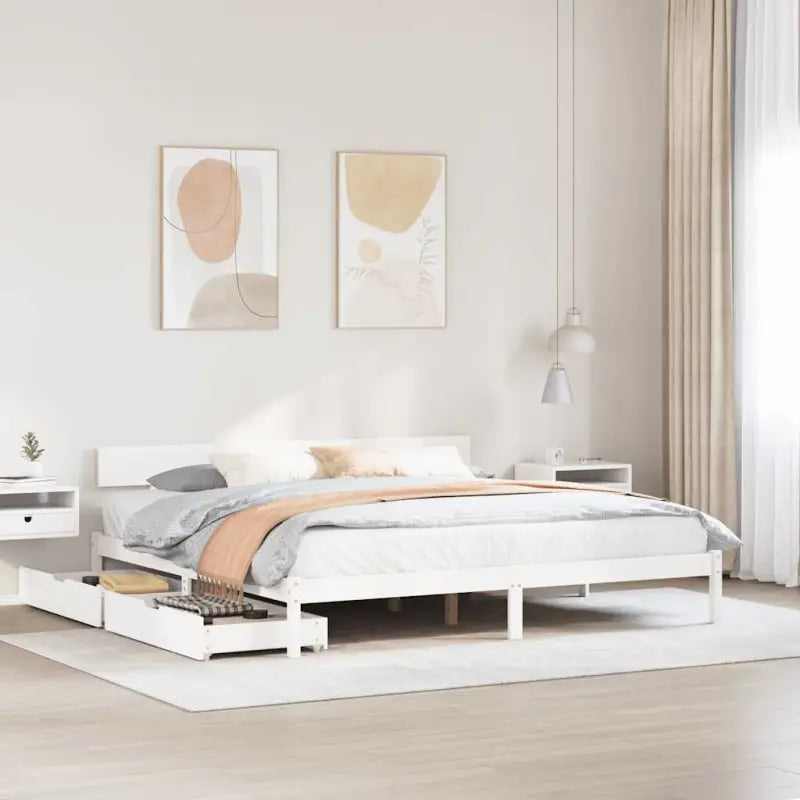 Bedframe van massief grenenhout voor stabiele en duurzame slaapkamer</assistant - Wit / 180 x 200 cm - Bedden &
