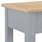Bijzettafel met massief grenenhouten en paulownia fineer voor elegantie - Bijzettafels