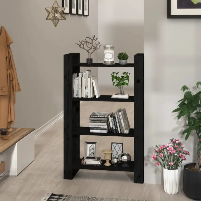 Boekenkast biedt stijlvolle opbergruimte in massief grenenhout - Zwart / 1 - Boekenkasten
