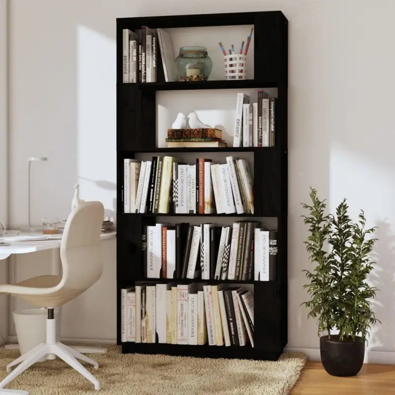 Boekenkast biedt veelzijdigheid in massief grenenhout voor je interieur - Zwart / 1 - Boekenkasten
