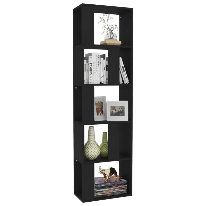 Boekenkast van bewerkt hout met strak en klassiek ontwerp - Boekenkasten