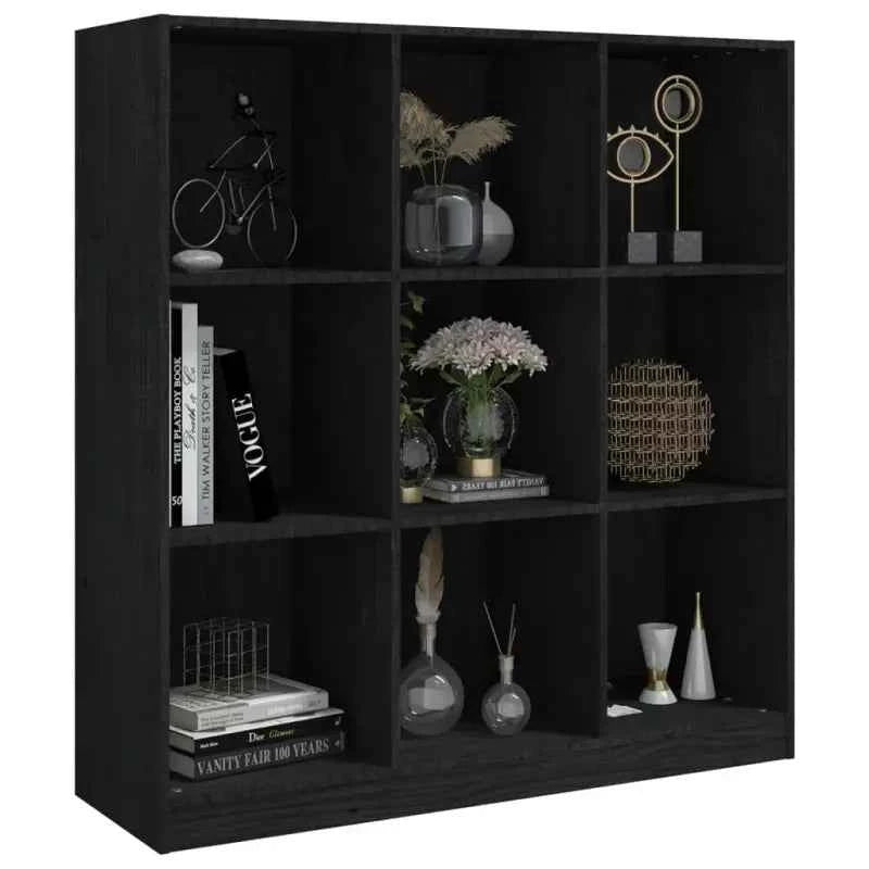 Boekenkast van massief grenenhout met strak design voor in je interieur