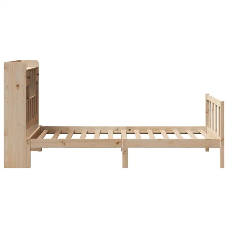 Boekenkastbed in massief grenenhout met grote totale afmetingen - Bedden & bedframes