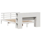 Boekenkastbed van massief grenenhout met ruime totale afmetingen - Bedden & bedframes