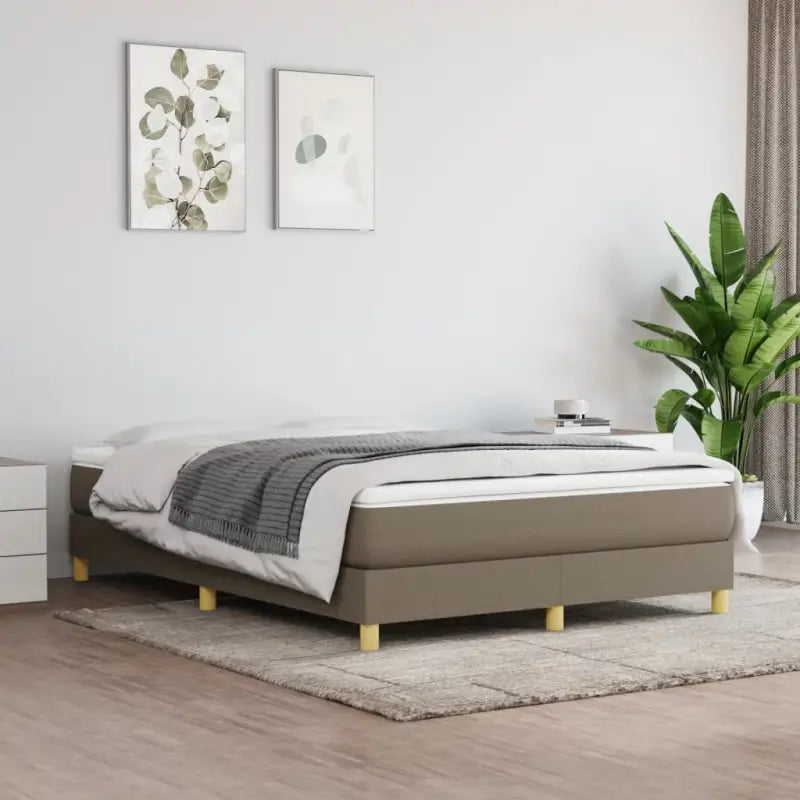 Boxspringbed in donkergrijs met multiplex lattenbodem en ademend materiaal - Bedden & bedframes