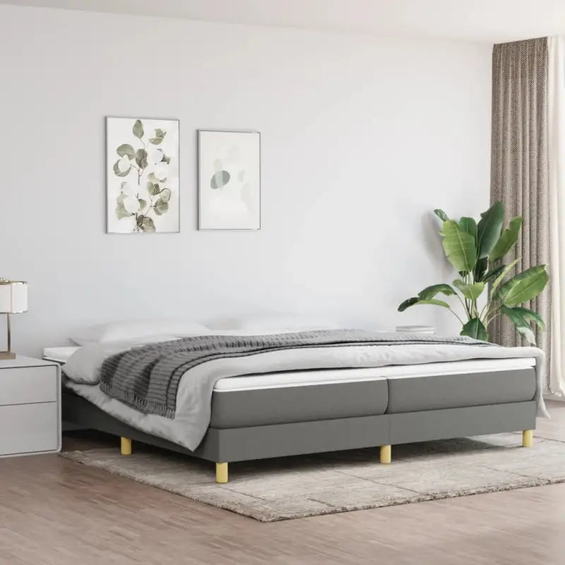 Boxspringbed in donkergrijs met multiplex lattenbodem en ademend materiaal - Bedden & bedframes