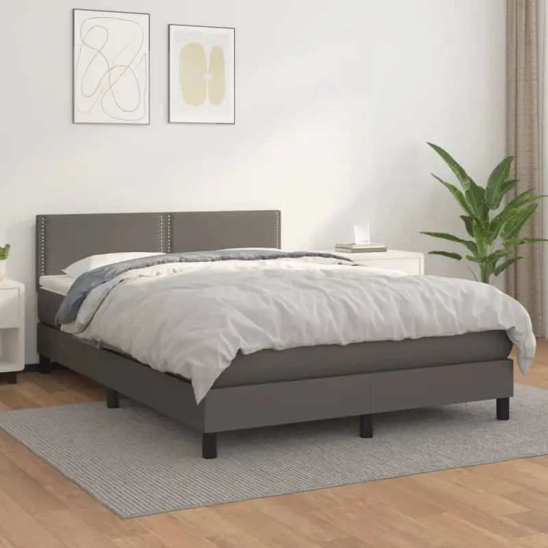 Boxspringbed met grijs materiaal en schuim afmetingen voor optimale rust - Grijs / 140 x 190 cm / Effen met spijkers