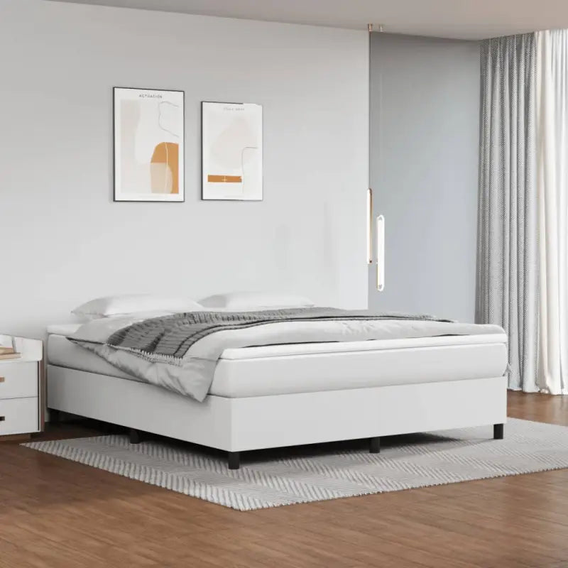 Boxspringbed met multiplex lattenbodem en crème kunstleer voor rust - Wit / 180 x 200 cm / 35 cm - Bedden & bedframes