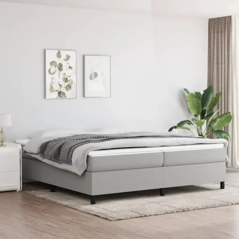 Boxspringbed met multiplex lattenbodem en zwart materiaal voor comfortabele slaap - Lichtgrijs / 200 x 200 cm / 35 cm