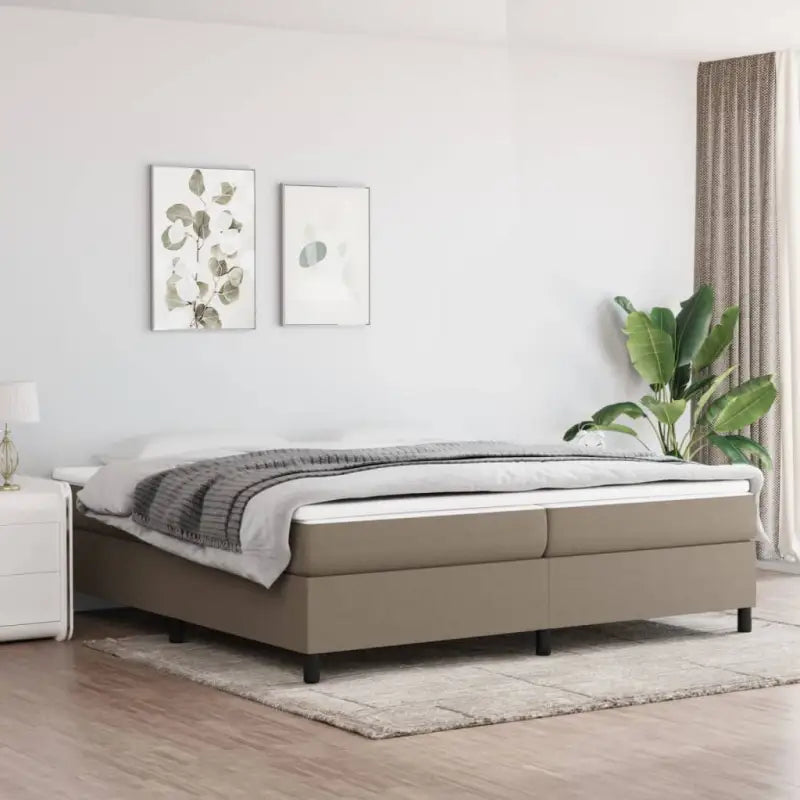 Boxspringbed met multiplex lattenbodem en zwart materiaal voor comfortabele slaap - Taupe / 200 x 200 cm / 35 cm
