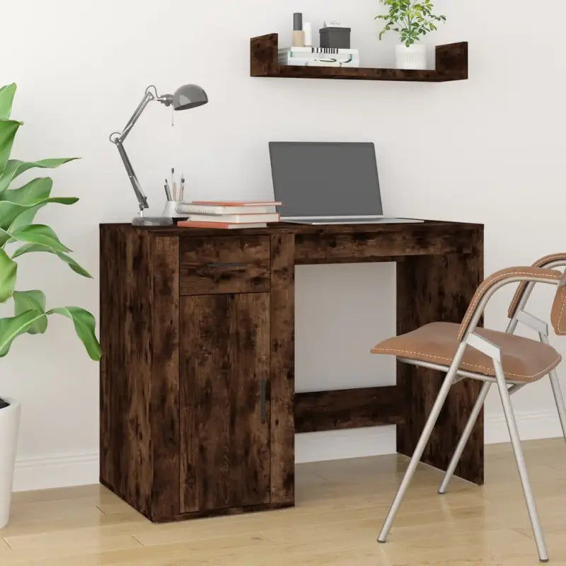 Bureau met kasten van bewerkt hout voor een elegante en duurzame werkruimte - Bureaus