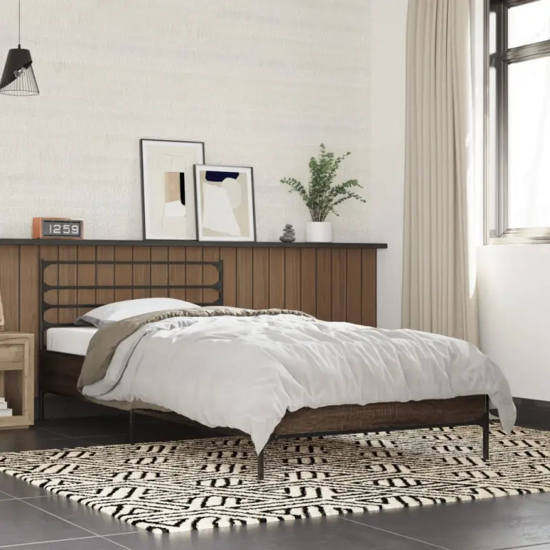 Comfortabel bedframe van bewerkt hout voor elke slaapkamer - bruin eikenkleur / 90 x 190 cm - Bedden & bedframes