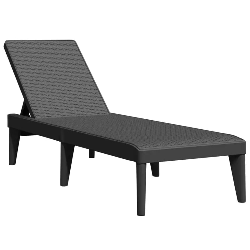 Comfortabele ligbed met verstelbare rugleuning en rattan uitstraling - Ligstoelen
