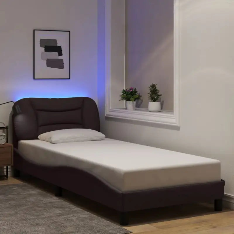 Crème bedframe met LED-verlichting en multiplex lattenbodem - Donkerbruin / 90 x 200 cm - Bedden & bedframes