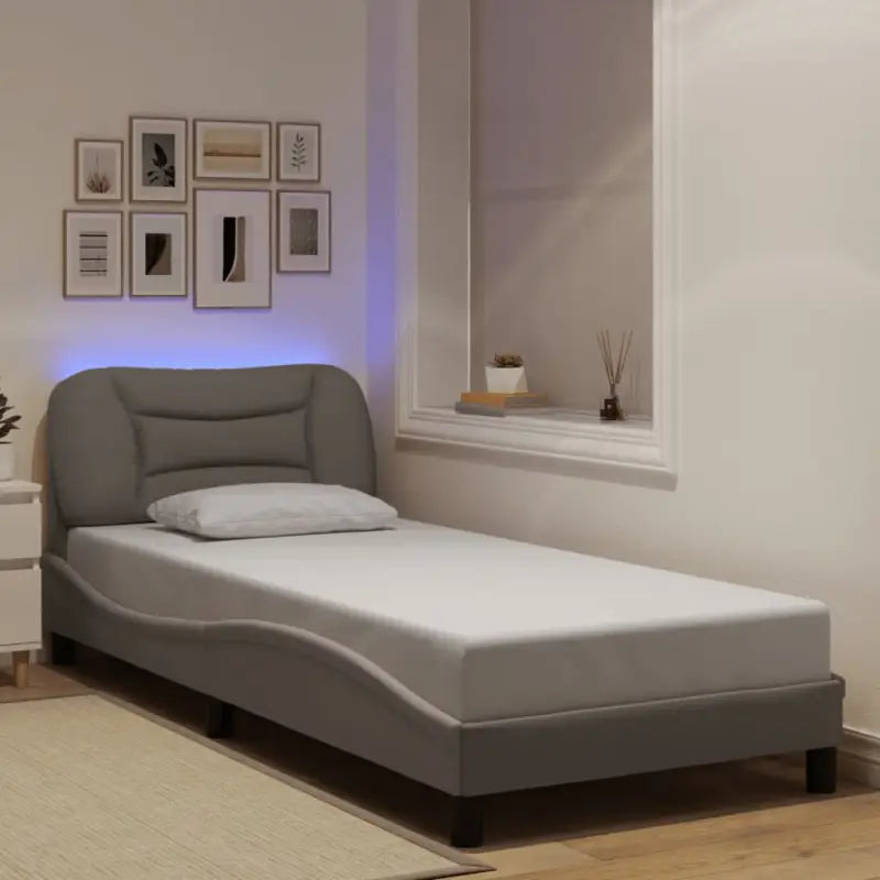Crème bedframe met LED-verlichting en multiplex lattenbodem - Taupe / 80 x 200 cm - Bedden & bedframes