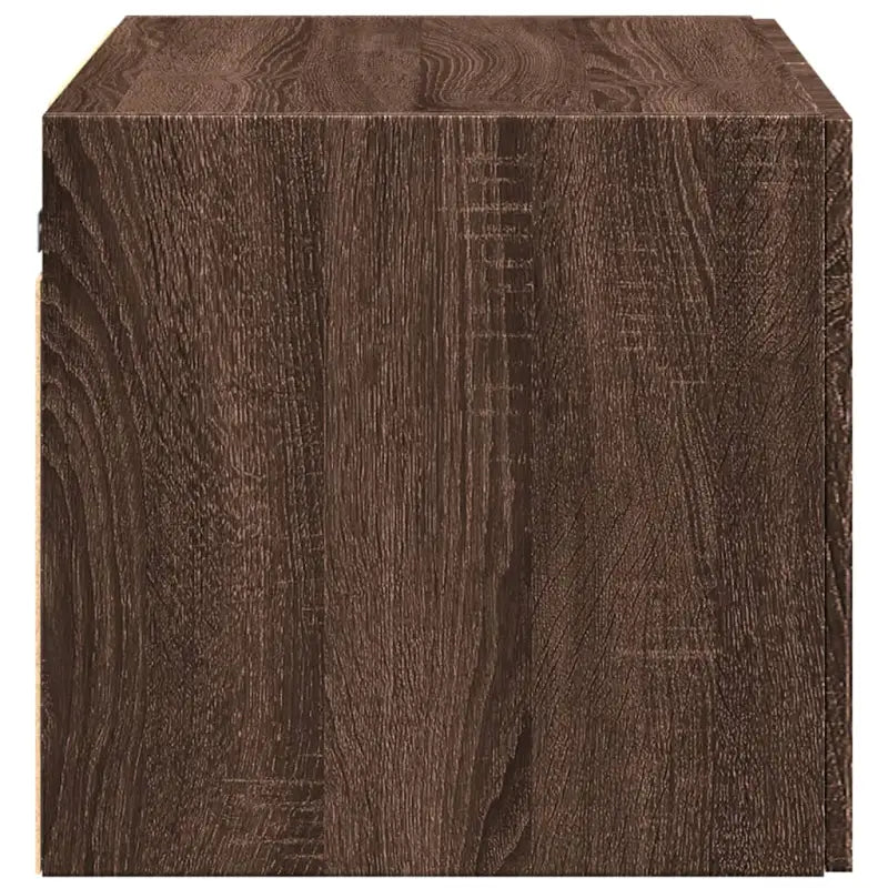 Decoratieve bewerkt hout wandkast voor een stijlvolle interieur toevoeging - Dressoirs & buffetkasten