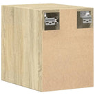 Decoratieve en praktische wandkast van bewerkt hout - Dressoirs & buffetkasten