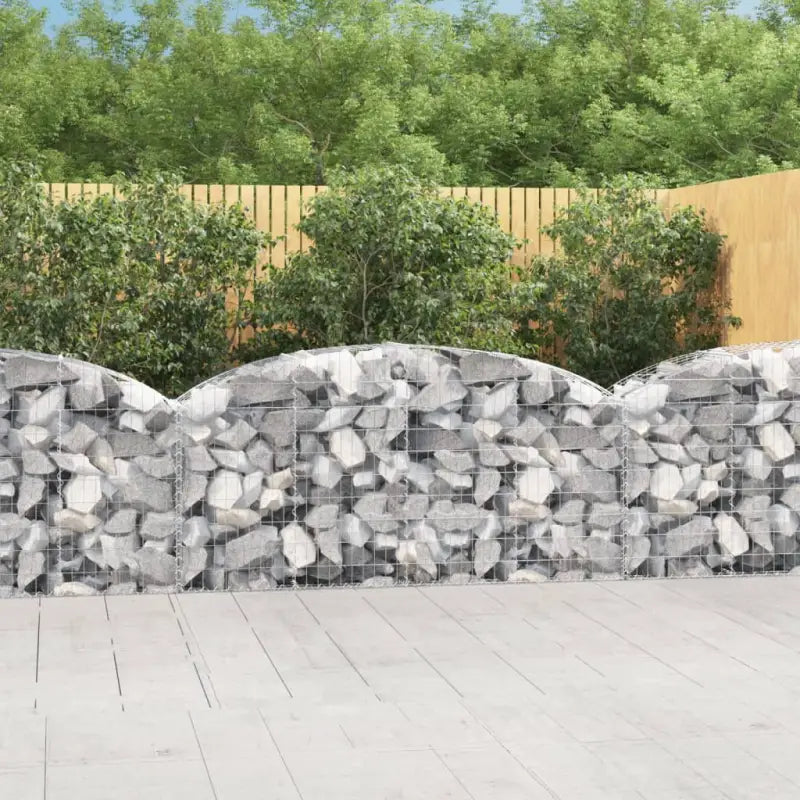 Decoratieve tuinbarrière van gegalvaniseerd ijzer met versterkte schanskorfhaken - 200 x 50 x 80/100 cm / 1