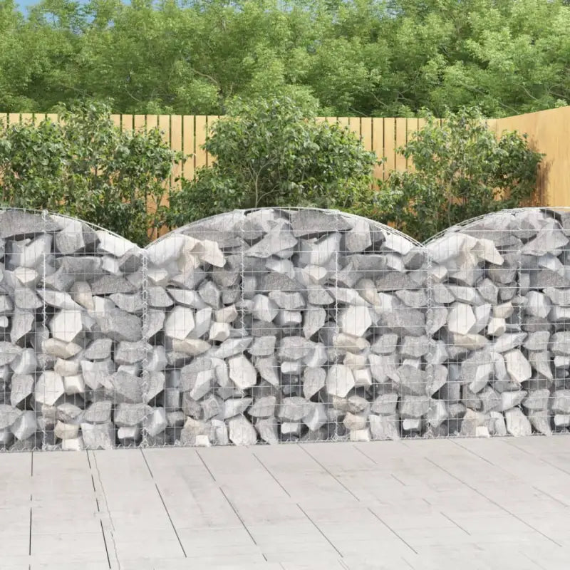 Decoratieve tuinbarrière van gegalvaniseerd ijzer met versterkte schanskorfhaken - 150 x 30 x 100/120 cm / 1
