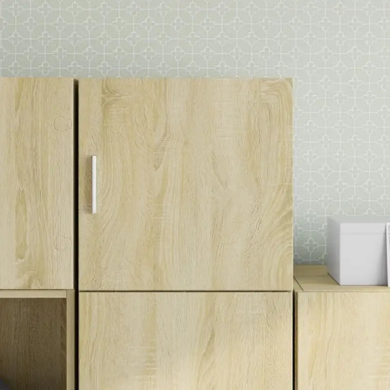 Decoratieve wandkast van bewerkt hout voor een stevige en stijlvolle uitstraling - Dressoirs & buffetkasten