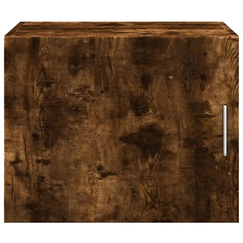 Decoratieve wandkast van bewerkt hout voor stijl en functionaliteit - Dressoirs & buffetkasten
