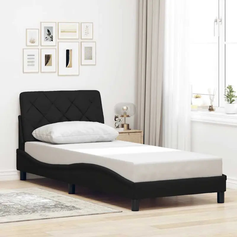 Donkerbruin bedframe met ademend vermogen en comfortabel polyesterstof - Zwart / 90 x 200 cm - Bedden & bedframes