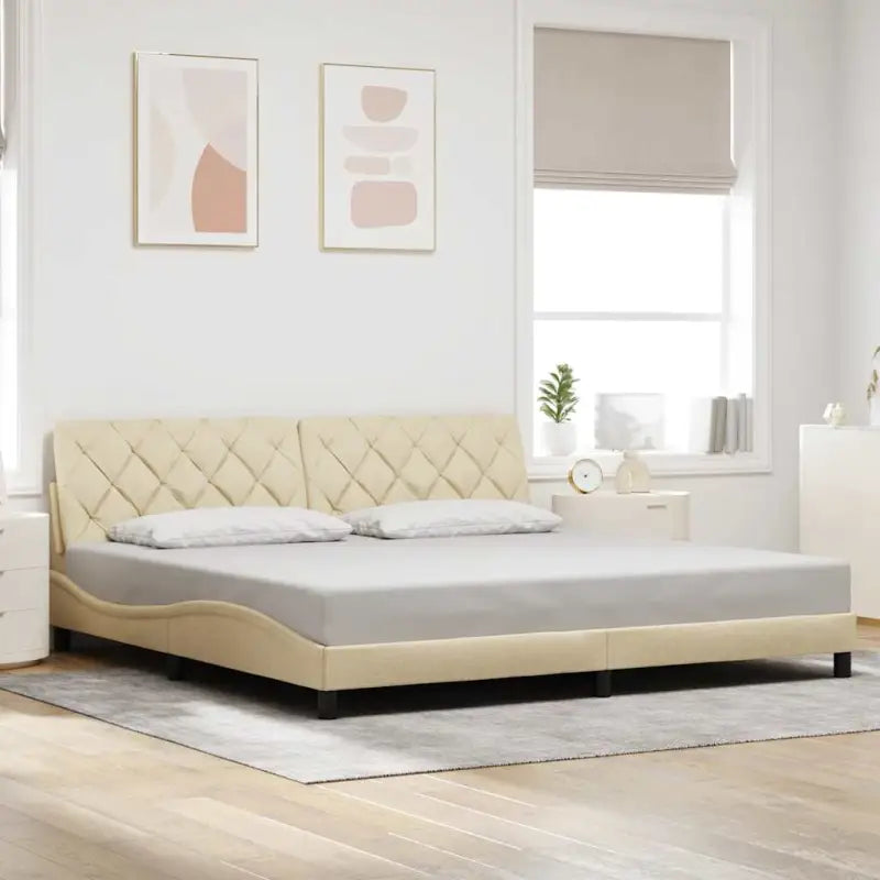 Donkerbruin bedframe met ademend vermogen en comfortabel polyesterstof - Crème / 200 x 200 cm - Bedden & bedframes