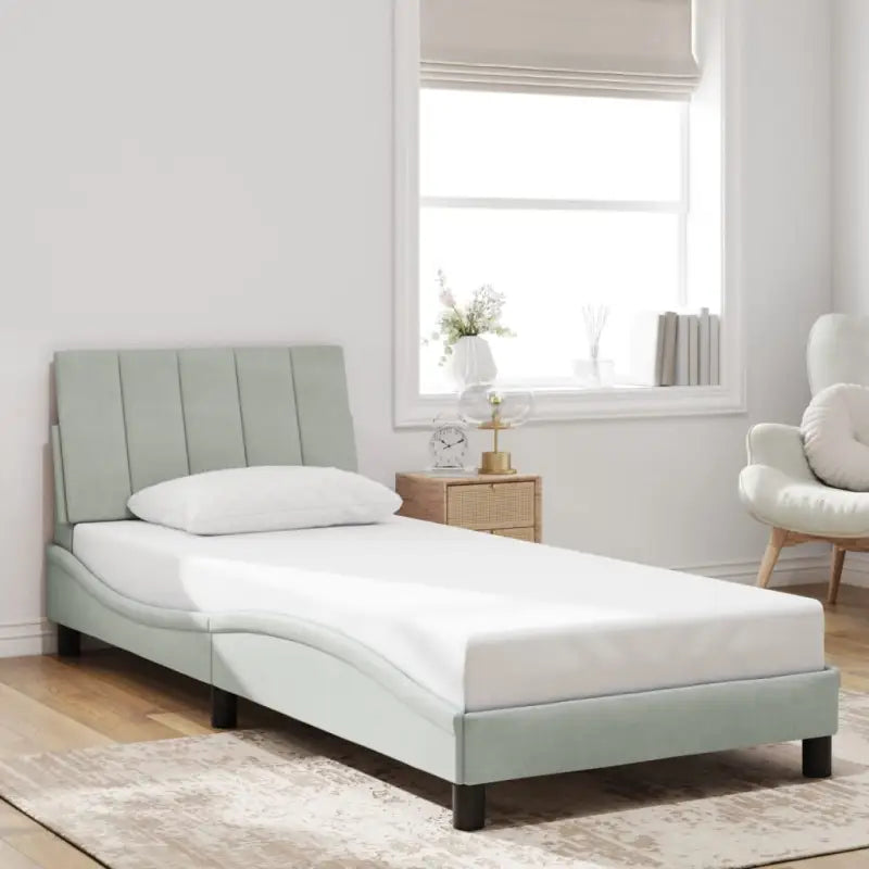 Donkergrijs bedframe met hoofdeinde en multiplex lattenbodem - Lichtgrijs / 80 x 200 cm - Bedden & bedframes
