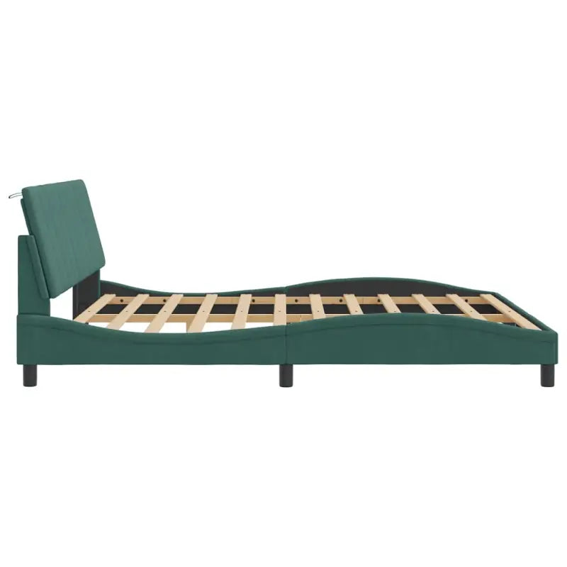 Donkergroen bedframe met LED-verlichting en multiplex lattenbodem - Bedden & bedframes