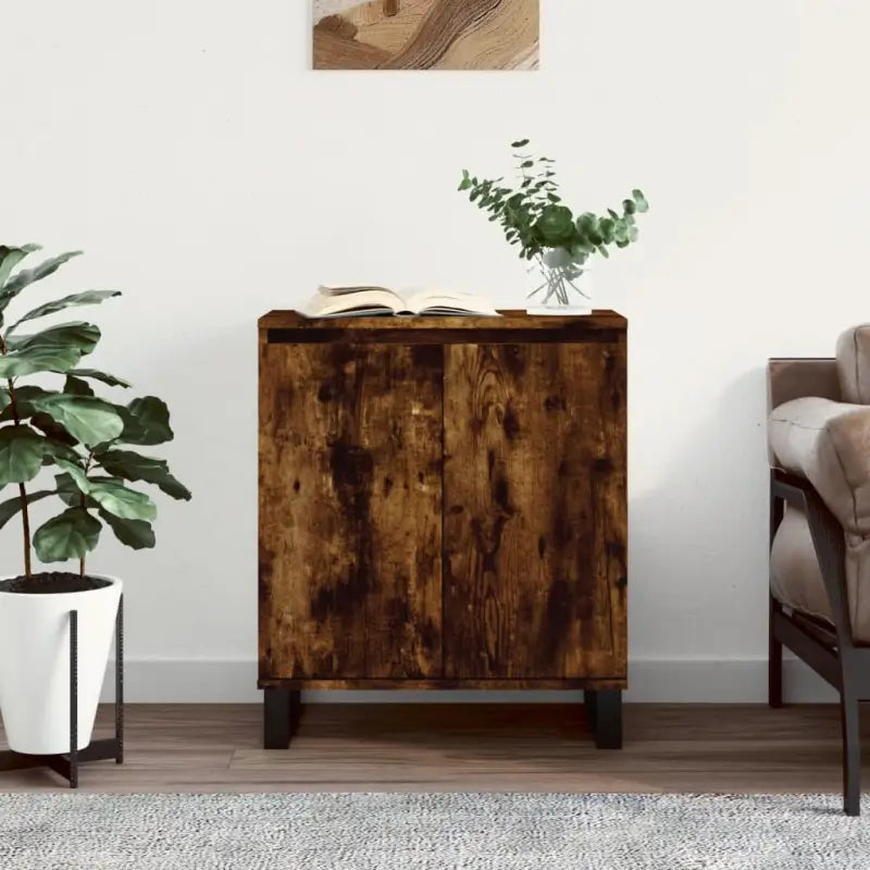 Dressoir met bewerkt hout en ijzeren poten voor een tijdloze look - Gerookt eiken / 1 - Dressoirs & buffetkasten