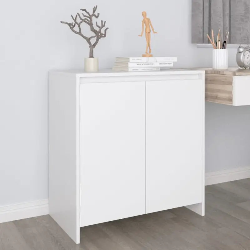 Dressoir van bewerkt hout met opbergruimte en stevig design - Dressoirs & buffetkasten
