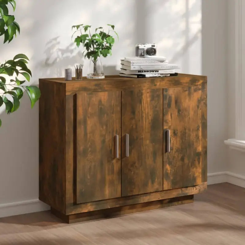Dressoir van bewerkt hout voor gemakkelijke schoonmaak en stijlvolle opslag - Dressoirs & buffetkasten