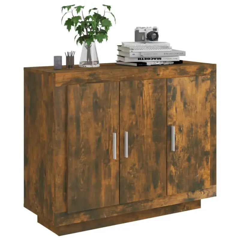 Dressoir van bewerkt hout voor gemakkelijke schoonmaak en stijlvolle opslag - Dressoirs & buffetkasten