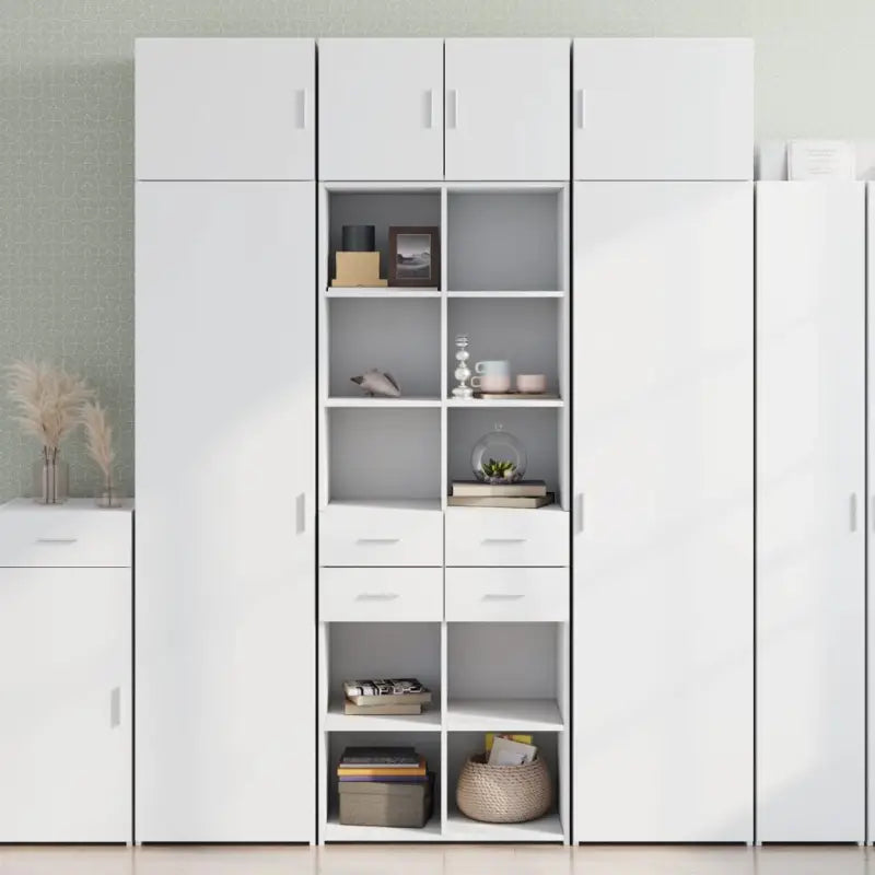 Dressoirs en buffetkasten van bewerkt hout voor extra opbergruimte - Dressoirs & buffetkasten