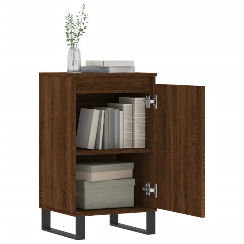 Dressoirs met metalen poten van bewerkt hout voor een tijdloze uitstraling - Dressoirs & buffetkasten