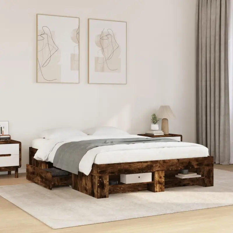 Duurzaam bedframe van bewerkt hout voor een goede nachtrust - Gerookt eiken / 135 x 190 cm - Bedden & bedframes