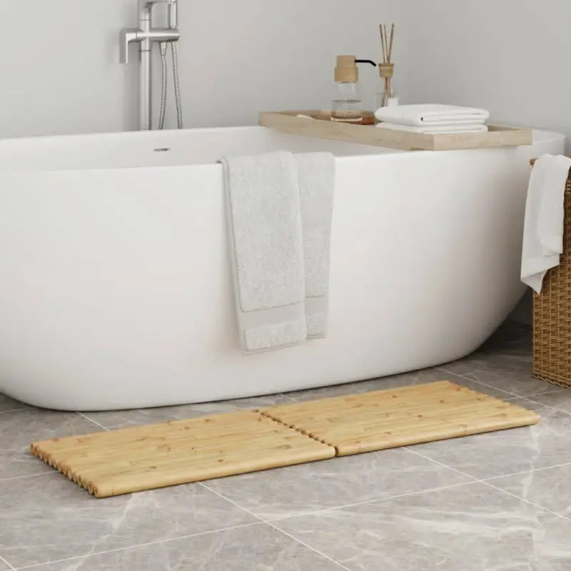 Eenvoudig schoon te maken bamboe badmatten voor een natuurlijke badkamer sfeer - Badmatten