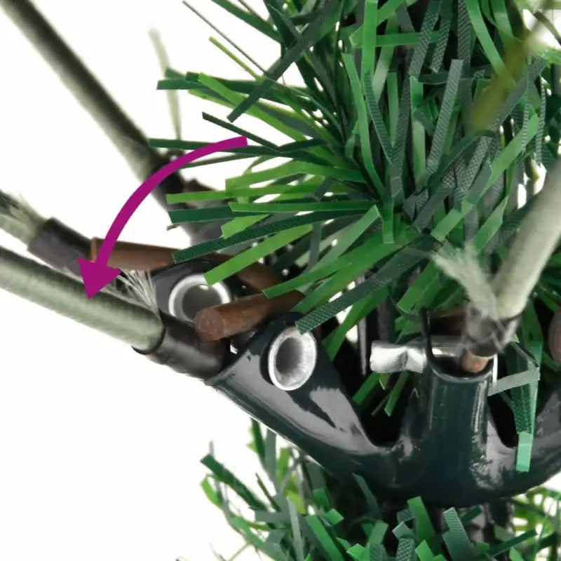 Eenvoudige montage kerstboom met LED en rode bessen voor feestelijk sfeer - Kerstbomen