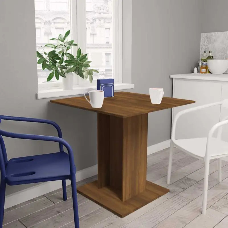 Eettafel van bewerkt hout met frisse minimalistische uitstraling - bruin eikenkleur / 1 - Eettafels