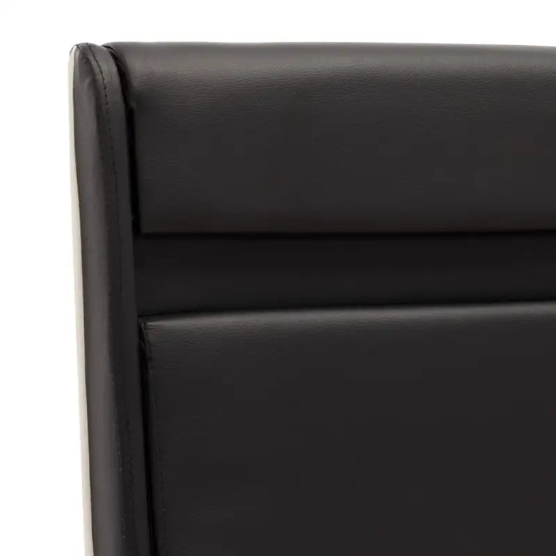 Elegant bedframe met comfortabel hoofdeinde voor een moderne slaapkamer - Bedden & bedframes
