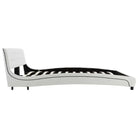 Elegant klassiek bedframe met stalen poten en gemakkelijk schoon te maken gevoerde hoes - Bedden & bedframes