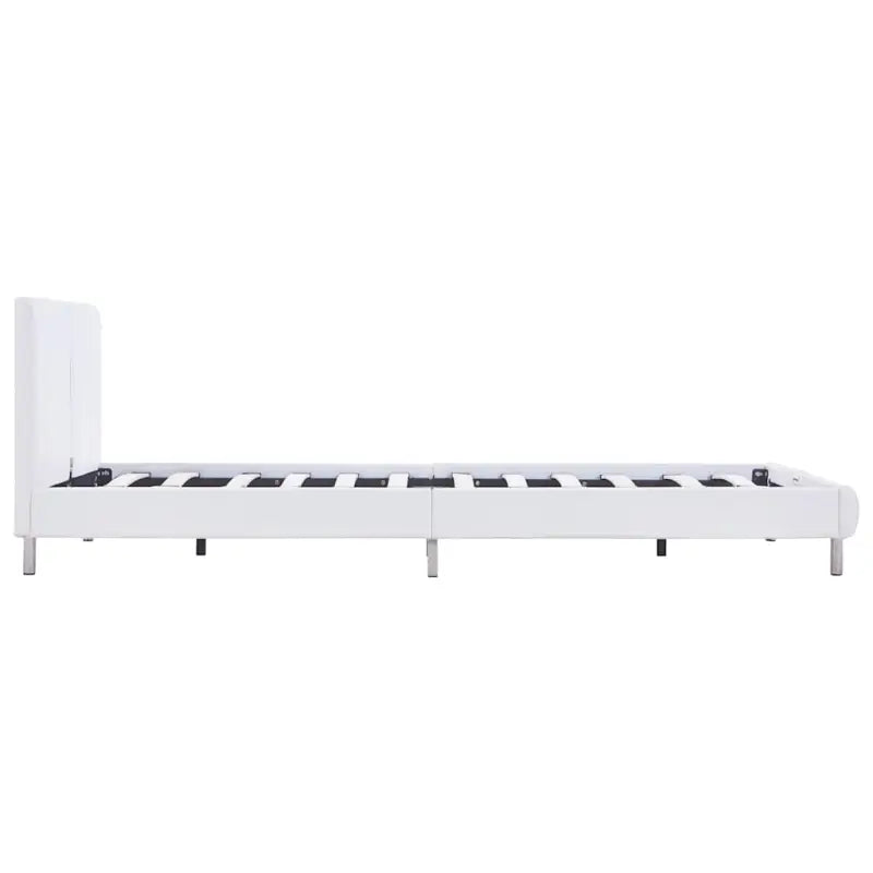 Elegant klassieke bedframe met stalen poten voor een stijlvolle slaapkamer - Bedden & bedframes