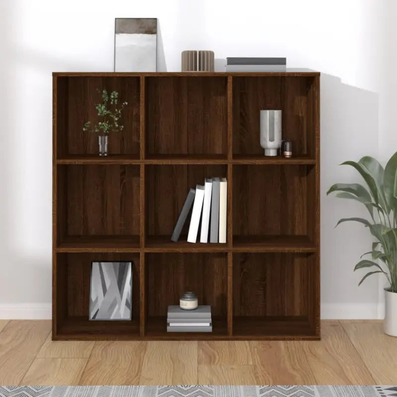 Elegante boekenkast van bewerkt hout die gemakkelijk schoon te maken - Boekenkasten